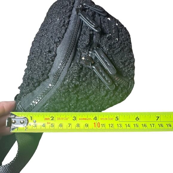 Caraa Small Sherpa black vegan leather, nylon, bum bag waist bag unique - Picture 3 of 8